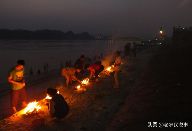 七月十五中元节，要做到“二食，三忌，四做”，都有啥？